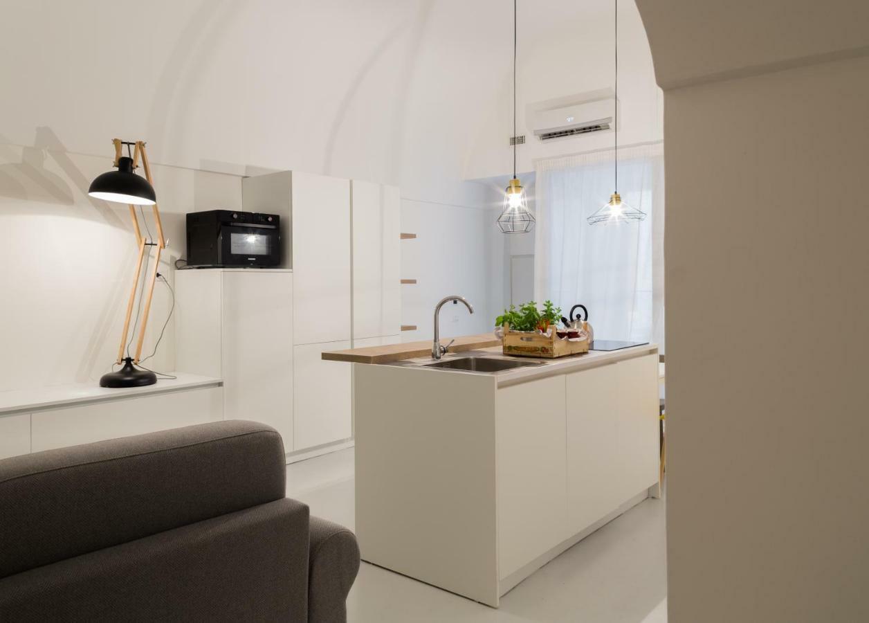 B22 - Comfy Beautiful Loft Lägenhet Monopoli Exteriör bild